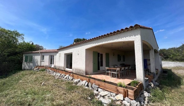 4 Bedroom Villa in Conqueyrac