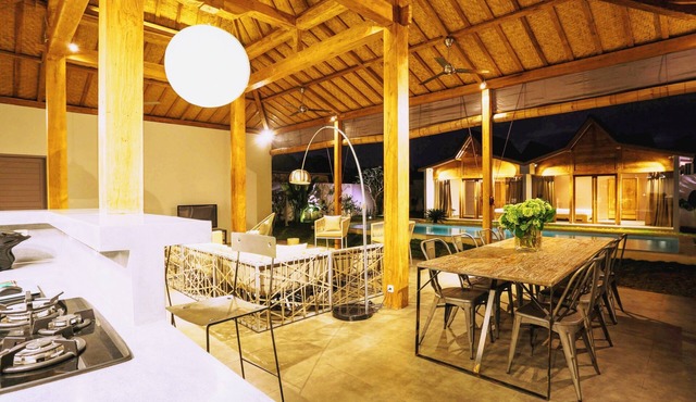 4 bedroom villa with pool in Seminyak!