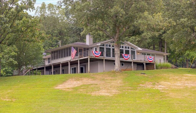 4-bedroom Waterfront Home on Lake Barkley at Eddy Creek Marina Resort.