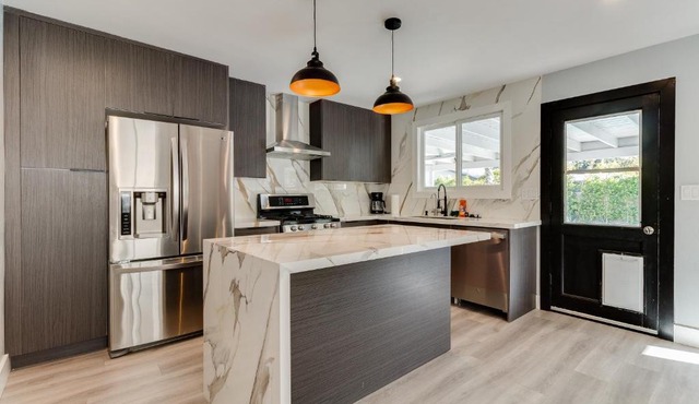 4 Bedroom West Hills Charmer with Pool