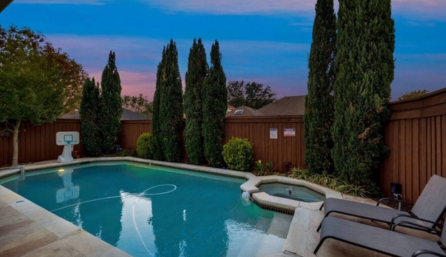 4 Bedroom3 Bath,Pool table, Pool, Crib