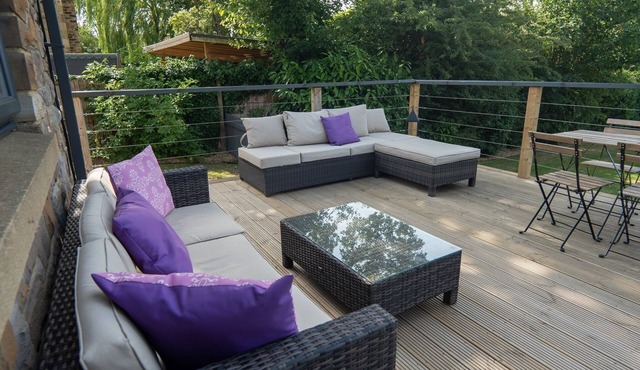 4 Bedroomed Ground Floor Apartment with Hot Tub and Sauna