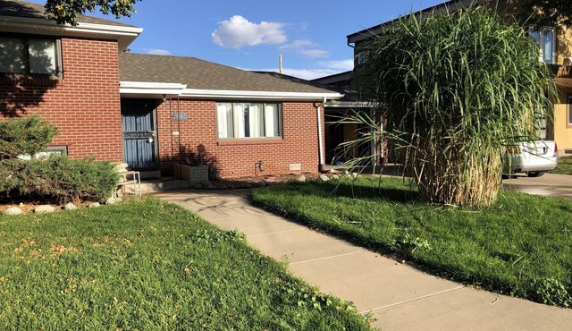 4 Bedrooms 1,777 sqft brick house 0.5 mile away from Anschutz medical center