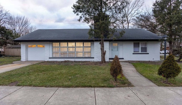 4 bedrooms, 6 beds, 2 full baths, and open basement loft