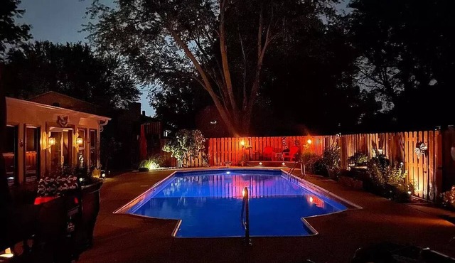 4 Bedrooms, Great Pool, Hot Tub, Perfect for Families, No Parties