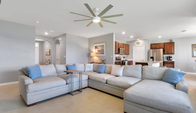 4 bedrooms with over 2000 Sqft. Close to entertainment, restaurants, golf,