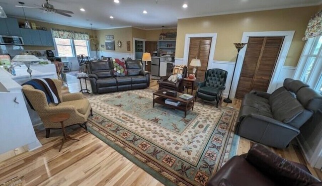 4 BR , 4.5 baths, new construction on the New River in Grayson county VA