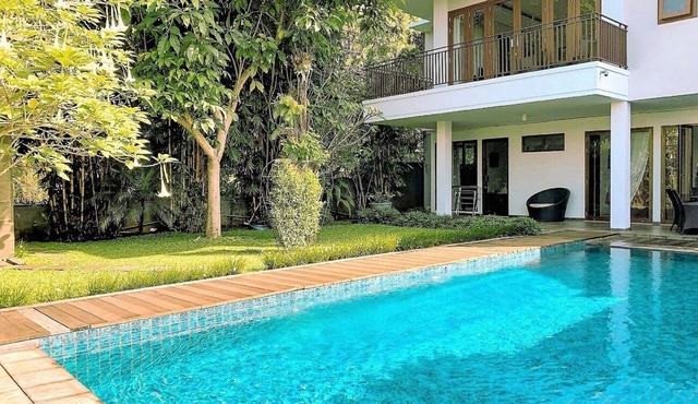 4 BR City View Villa with a private pool 1