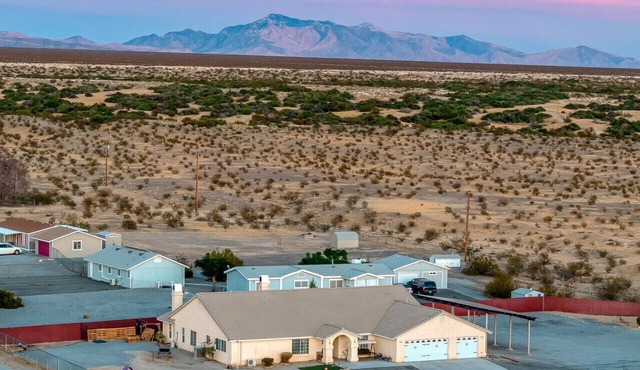 4-BR Desert Oasis near Death Valley & Vegas