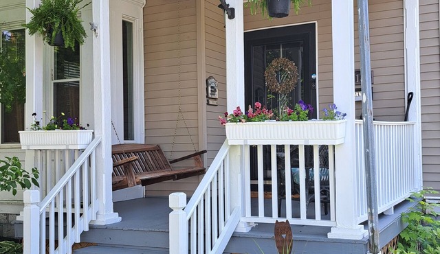 4-BR home close to SUNY Cobleskill, between Coopertown and Albany