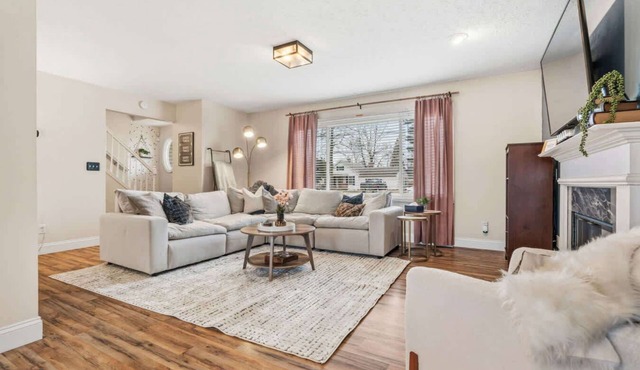 4 BR|Hot Tub|Game Room|Near MGM|Sleeps 8