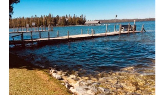 4 BR Lake Huron Vacation Home, close to Drummond Is.;Sault St. Marie;St. Ignace