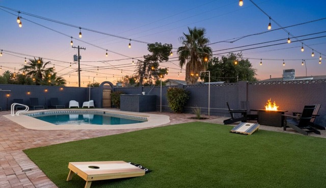 4 BR Old Town Home | Pool Heating | Chefs Kitchen