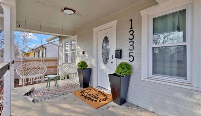 4-BR Quiet Retreat, Mins from Downtown Wichita