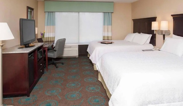 4 Budget-Friendly Suites for Family Stay w/Kitchen