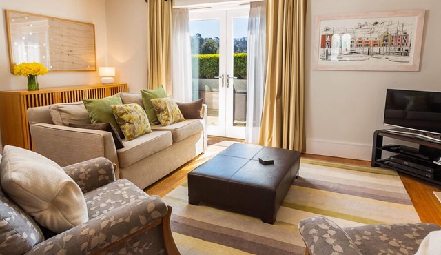 4 DART MARINA, family friendly, with a garden in Dartmouth