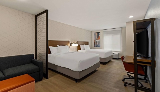 4 Extended Stay Suites | Newnan, GA | Near Diplomat Pkwy