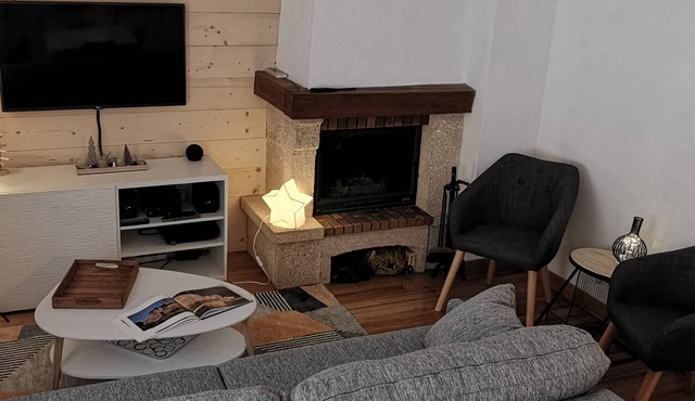 4* family apartment, terrace, garden and fireplace