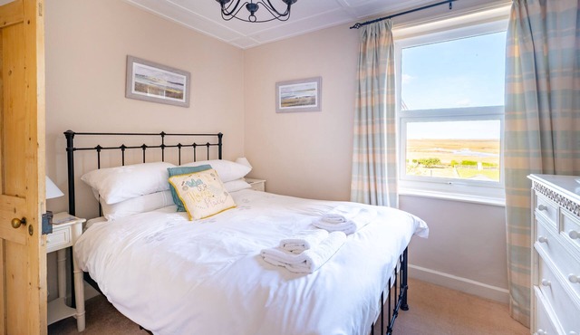 4 Harbour View, Brancaster Staithe, Norfolk