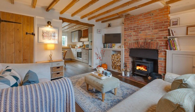 4 Hazelwood Cottages