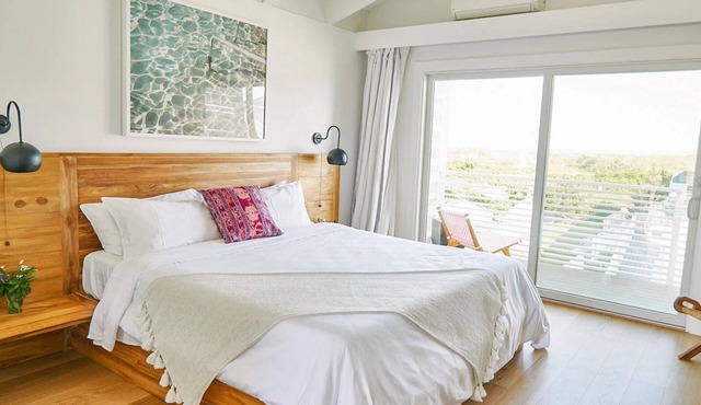 4 Hero Double Oceanside, Hero Beach Club, Ocean Views, Garden Area