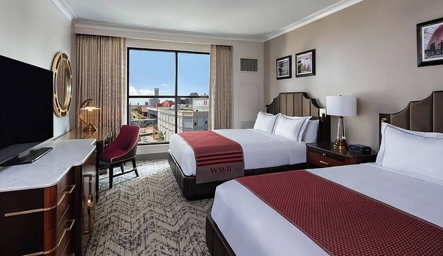 4 Lovely Units, Best Place to Stay, Near New Orleans Jazz Museum, Onsite Parking