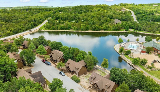 4 Master Suites! By StoneBridge Pool! SDC!