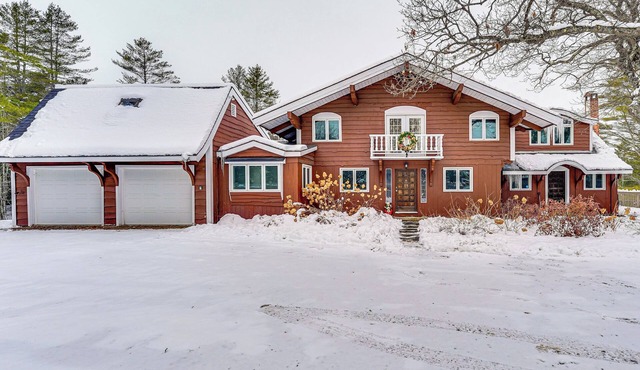 4 Mi to Bromley Mountain Ski Resort: Home w/Views