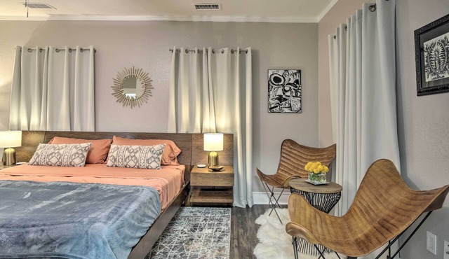 4 Mi to Dtwn: Dallas Gem w/Furnished Patio
