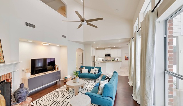 4 Mi to Dtwn: Family Home w/Games in Frisco