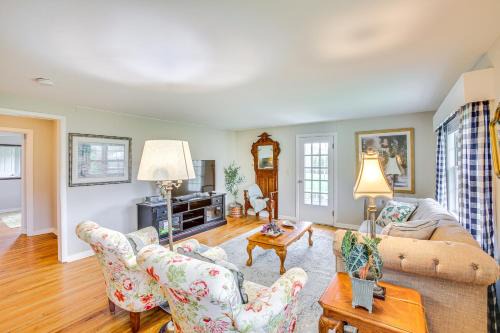 4 Mi to Dtwn: Goodlettsville Getaway w/Yard