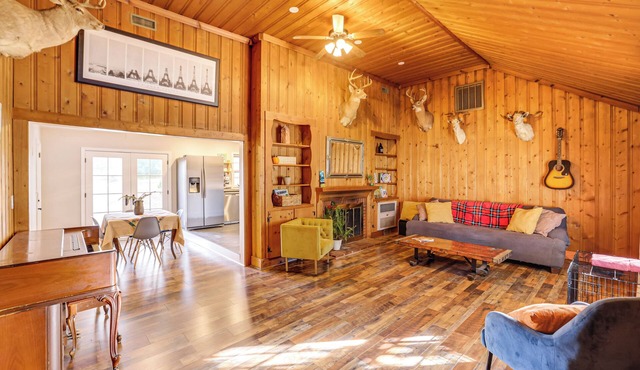 4 Mi to Dtwn: Home w/Fire Pit in Greenville