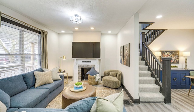 4 Mi to Dtwn: Modern Retreat w/Yard in Cleveland