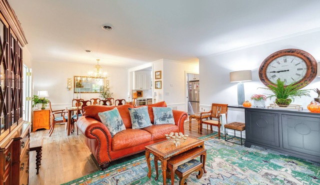 4 Mi to Dtwn: Spacious Suite in Mount Airy