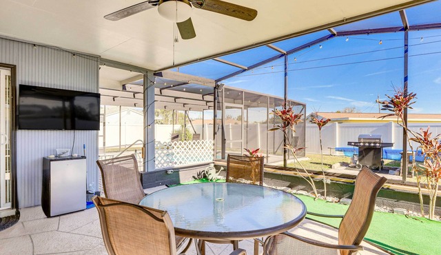 4 Mi to Historic Dtwn Venice: Home w/Heated Pool!