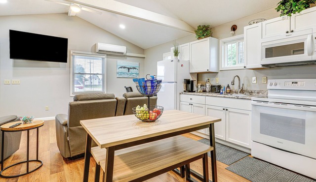 4 Mi to Honeywell Center - Cozy Wabash Home