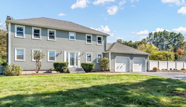 4 Mi to Lake! Spacious Oxford Home w/Pool