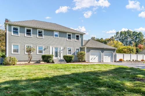 4 Mi to Lake! Spacious Oxford Home with Pool