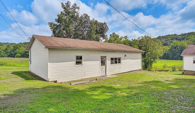 4 Mi to Ohio River: Quiet Guest House w/Yard!