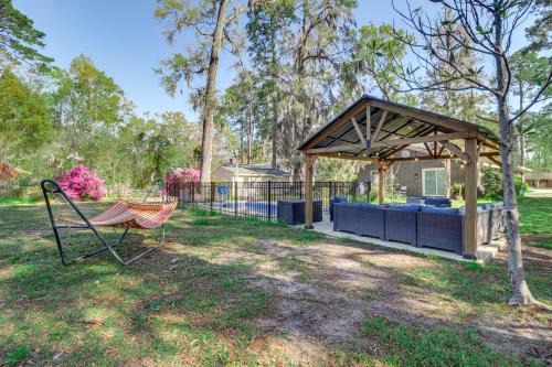 4 Mi to Savannah: Home w/Gazebo & Seasonal Pool!