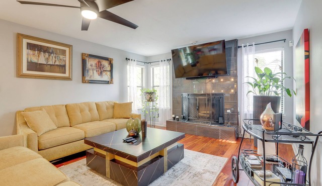 4 Mi to Stone Mountain: Retreat w/Office!