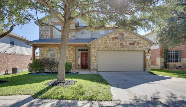 4 Mi to TPC San Antonio: Cozy Getaway w/Deck!
