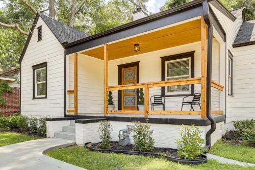 4 Mi to World Cup and Dtwn Fun Modern Atlanta Home