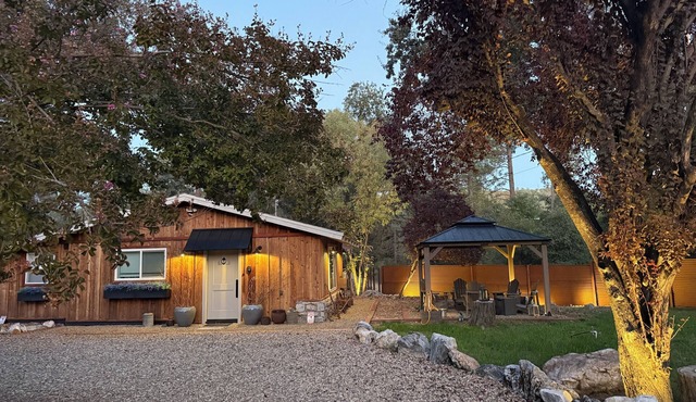 4 Miles from Murphys Ideal Outdoor space with plenty of parking