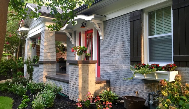 4 miles Mercedes Benz Stadium Georgia Aquarium GA Dome GWCC Coke