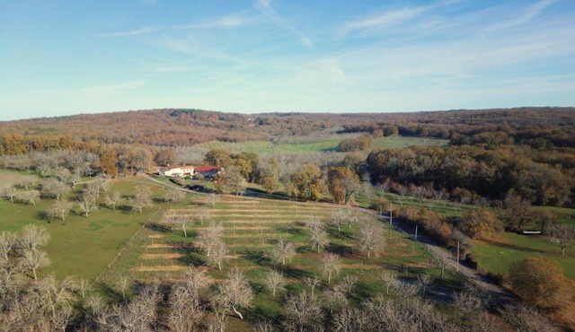 4 pers Private holiday home on 3 acres private land and near major attractions