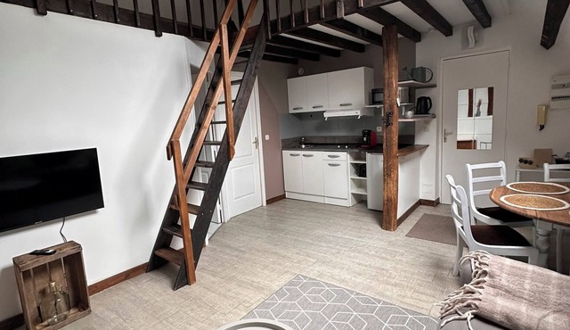 4-person apartment near Château de Maintenon - Ideal for weddings & cosy getaways