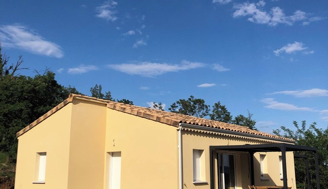 4-person gite with swimming pool