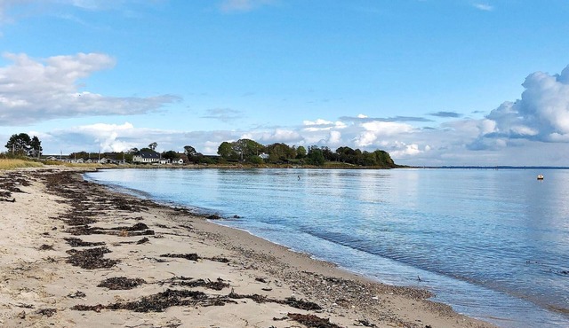 4 person holiday home in Sønder Stenderup