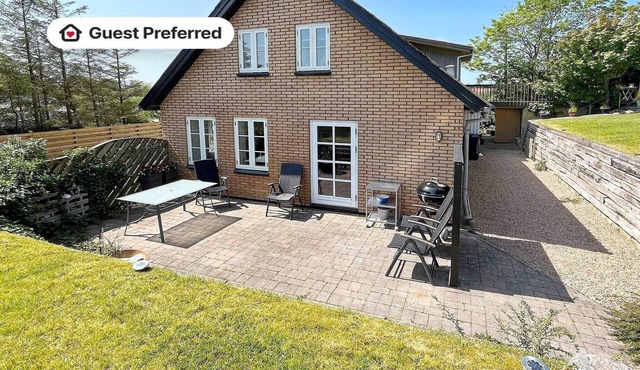 4 person holiday home in Hanstholm-By Traum